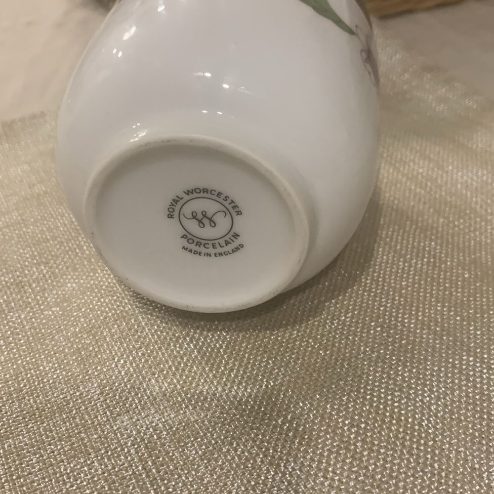 Vtg 60's Royal Worcester Porcelain Egg Coddler/Cup - Picture 4 of 9